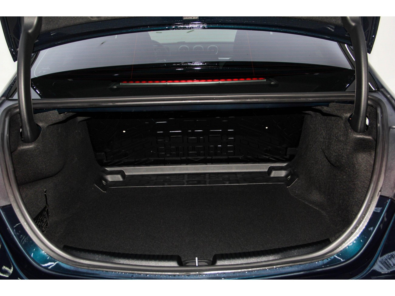 Mercedes-Benz C 260 L 2025