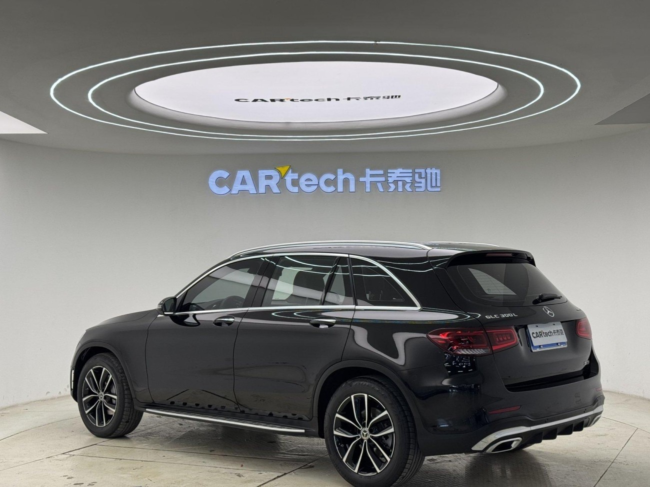 Mercedes-Benz GLC 300 L 2021