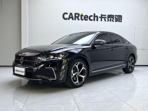 Volkswagen Passat 2024