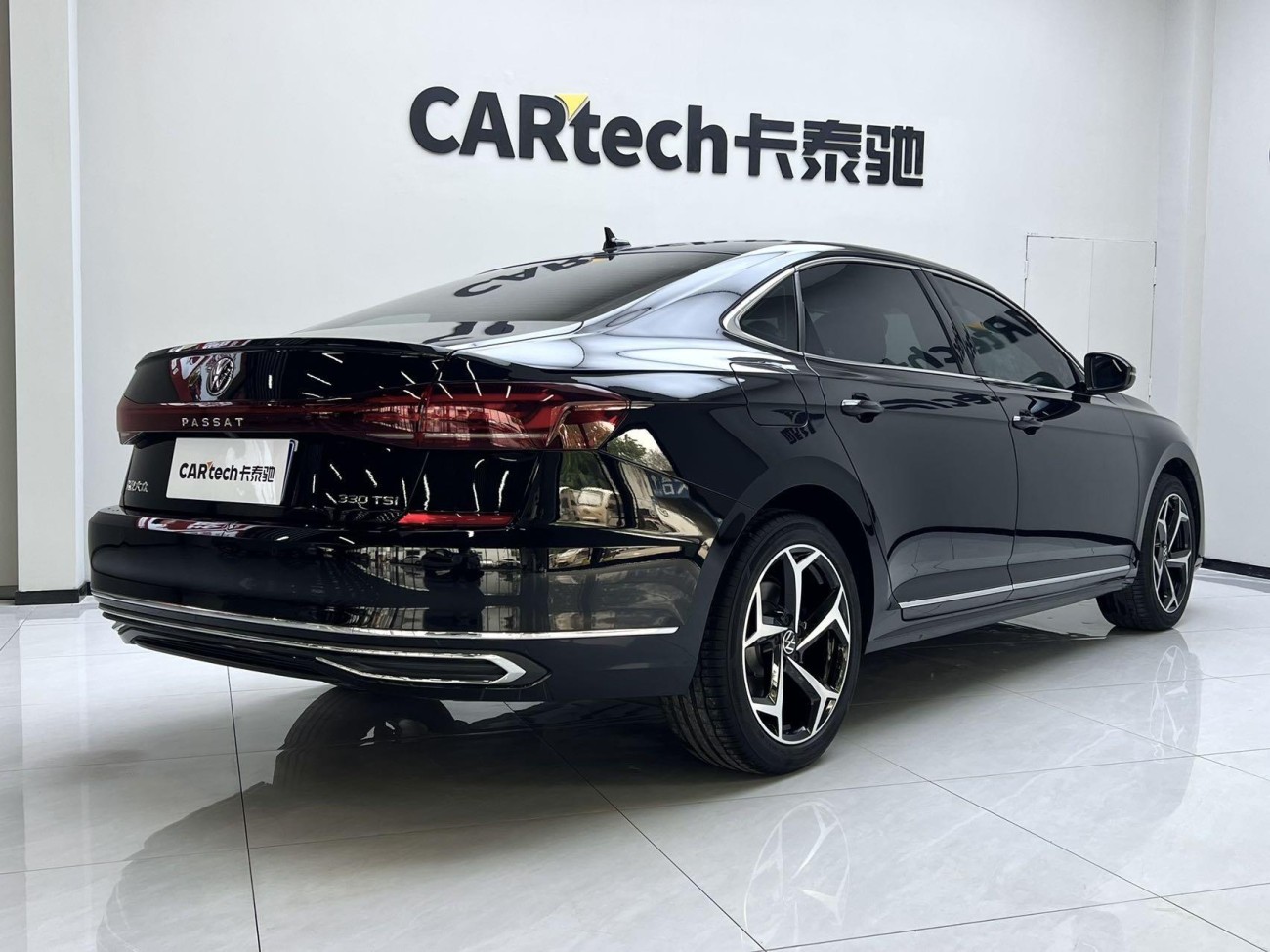 Volkswagen Passat 2024