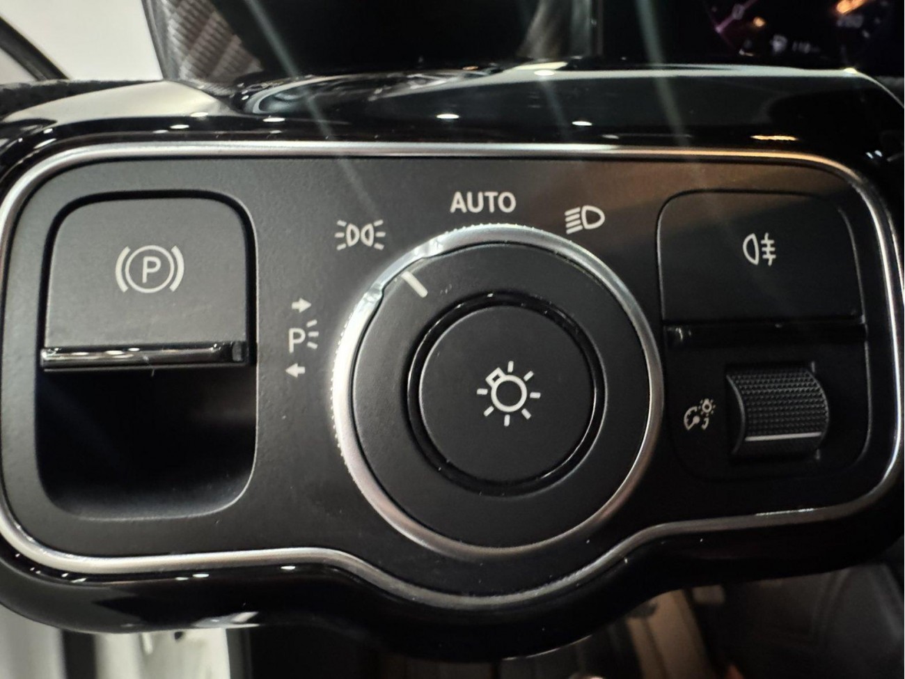 Mercedes-Benz A 200 L 2024
