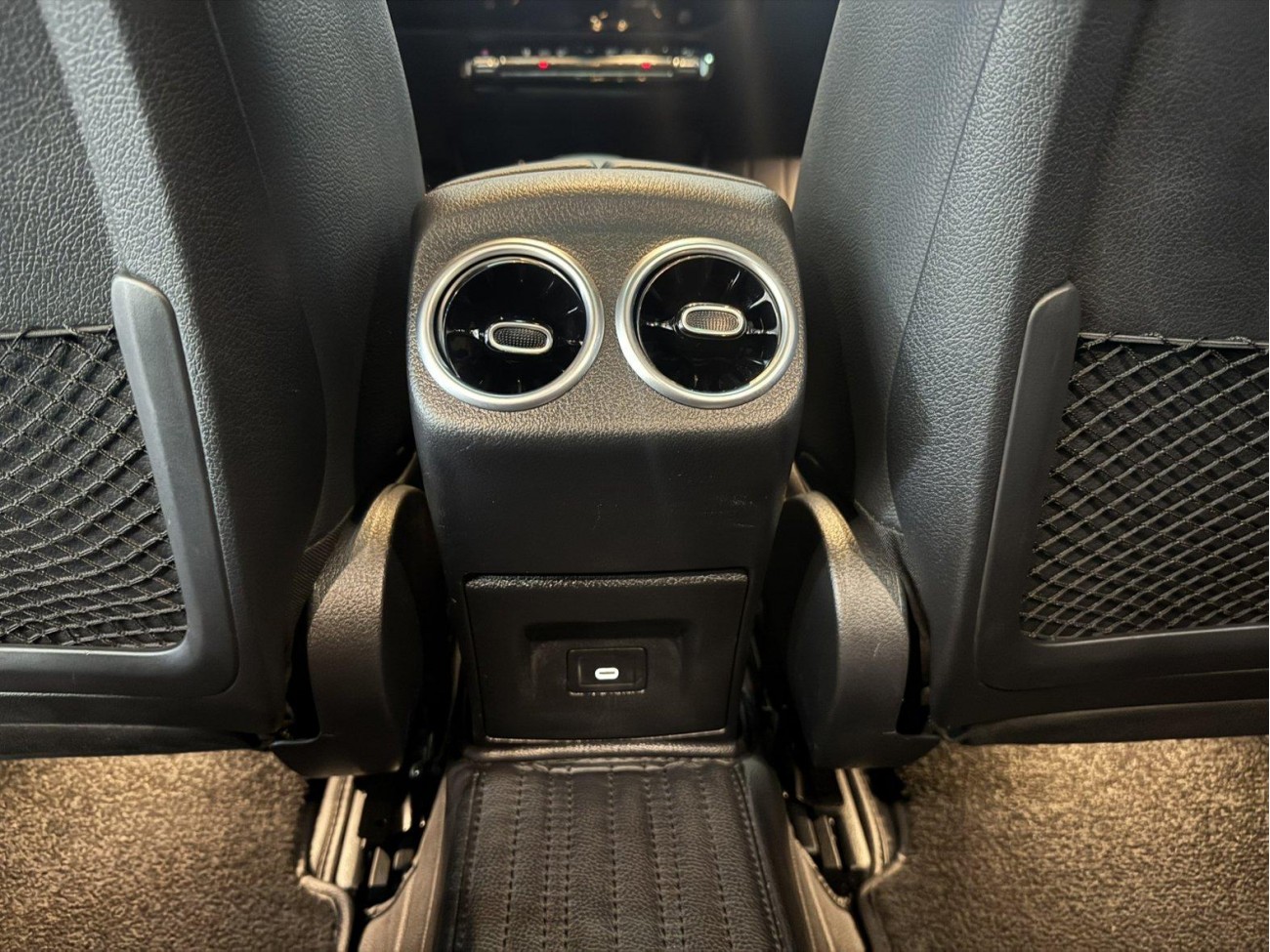 Mercedes-Benz A 200 L 2024