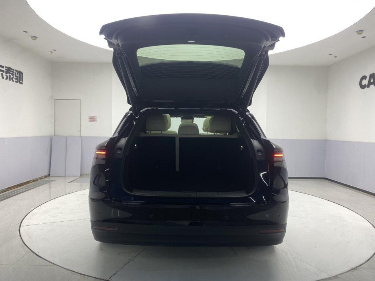 Li Auto i6 2026