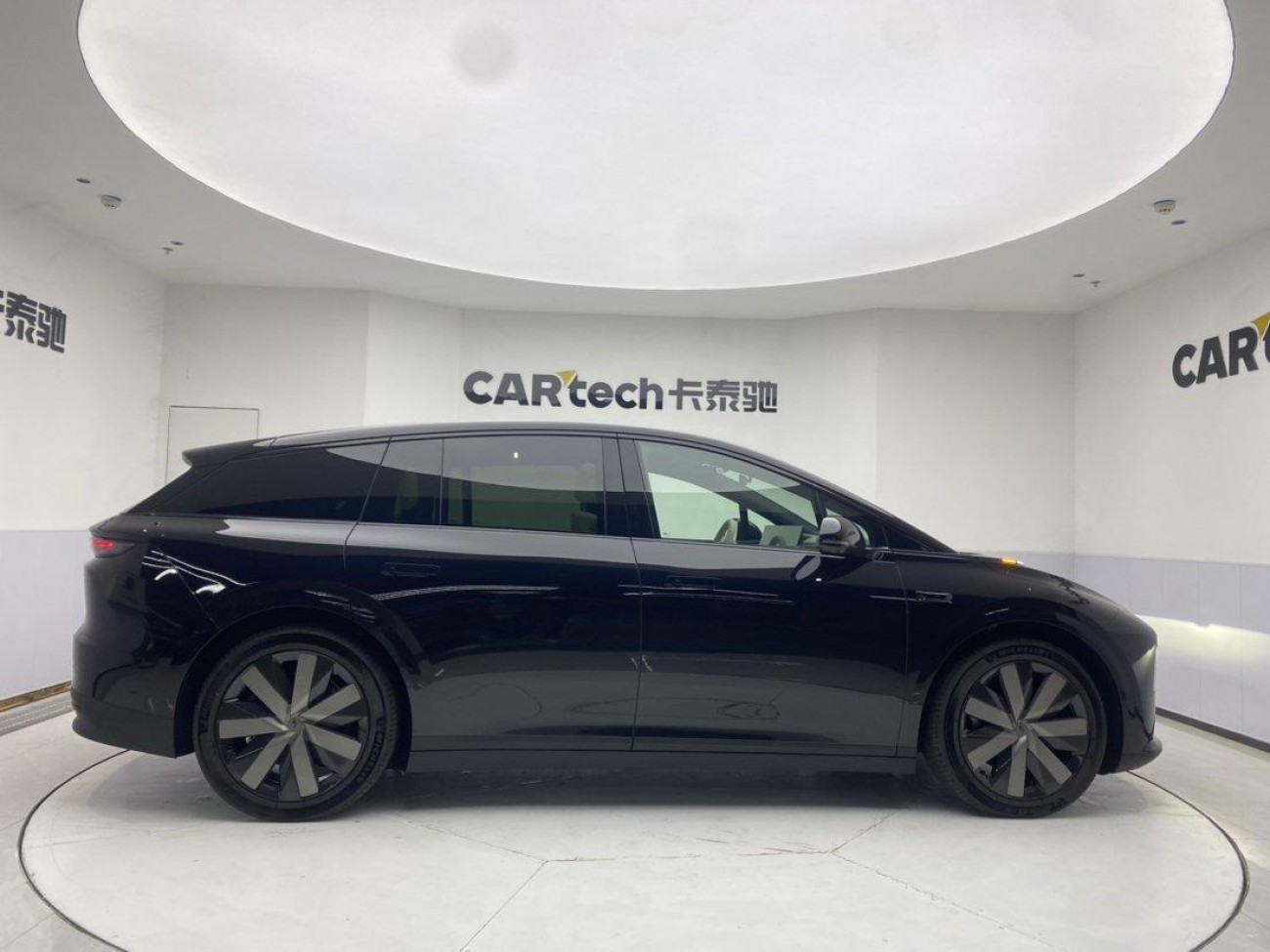 Li Auto i6 2026