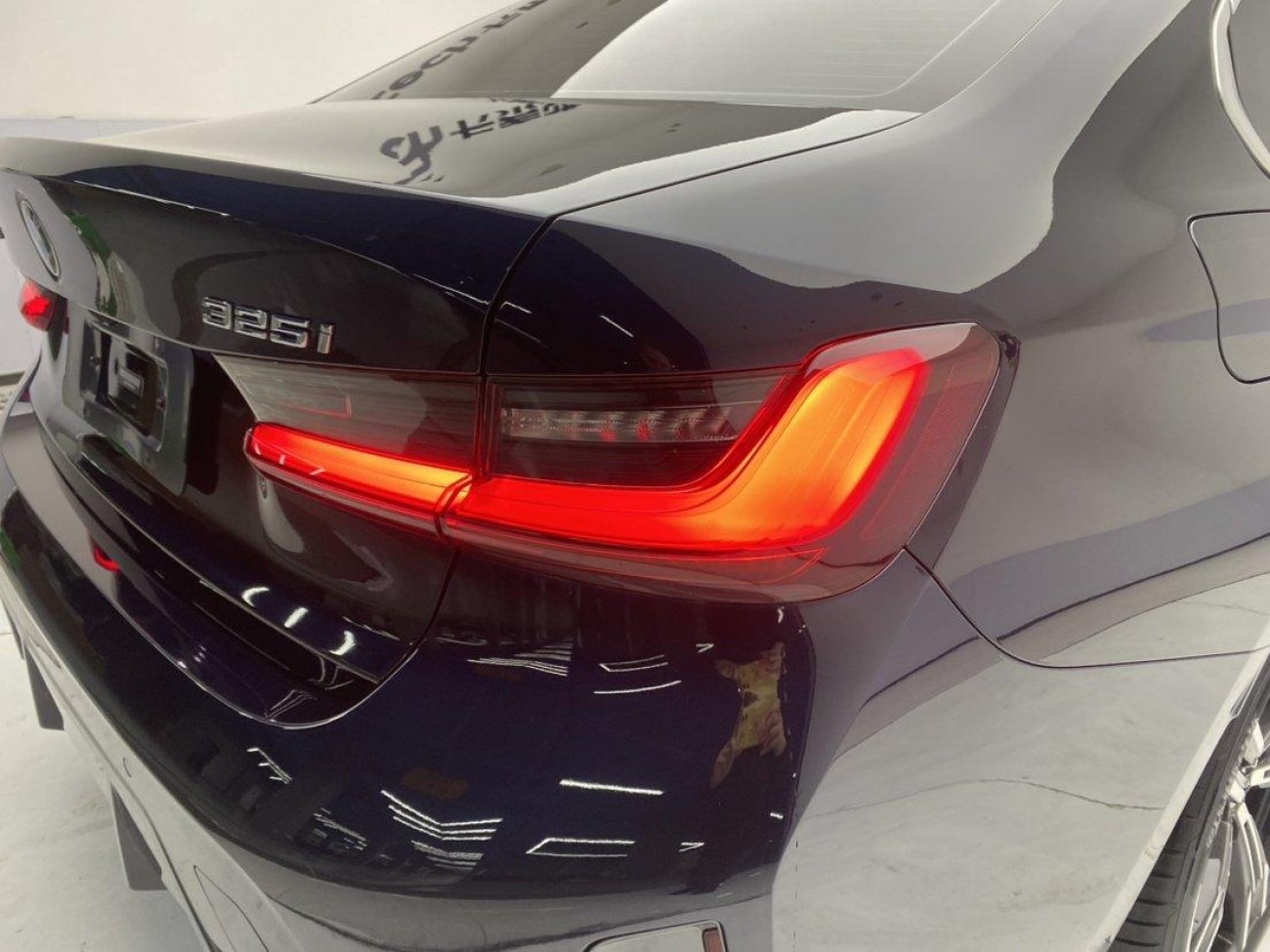 BMW 325i 2023