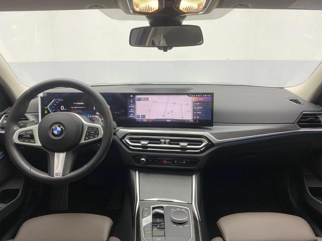 BMW 325i 2023