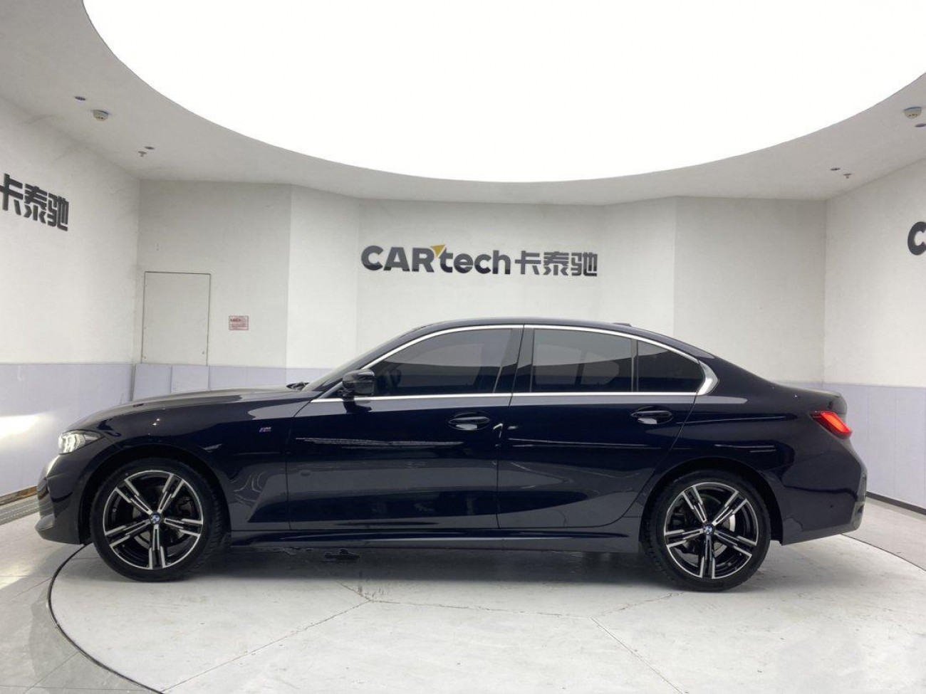 BMW 325i 2023