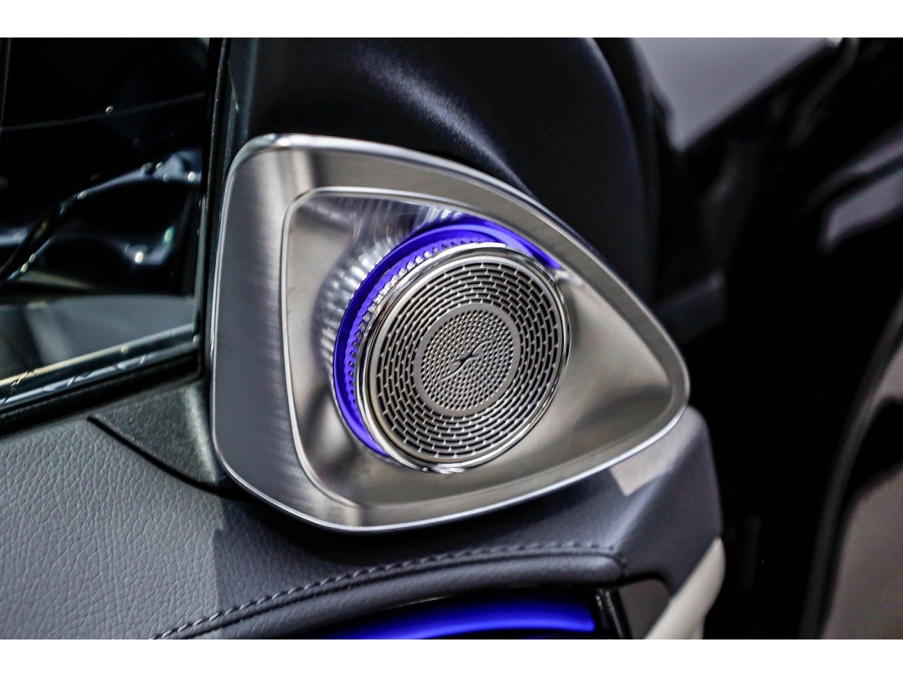 Mercedes-Benz S 480 4MATIC 2025