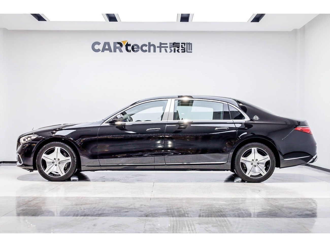 Mercedes-Benz S 480 4MATIC 2025