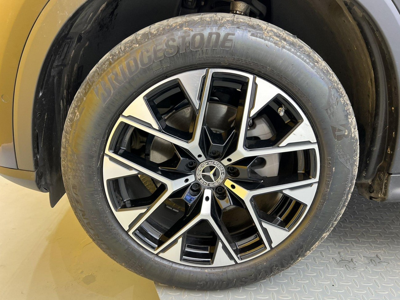 Mercedes-Benz GLC 260 L 2023