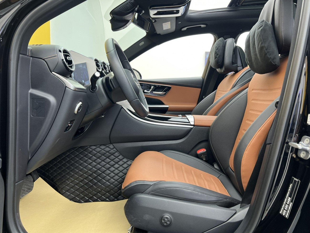 Mercedes-Benz GLC 260 L 2023