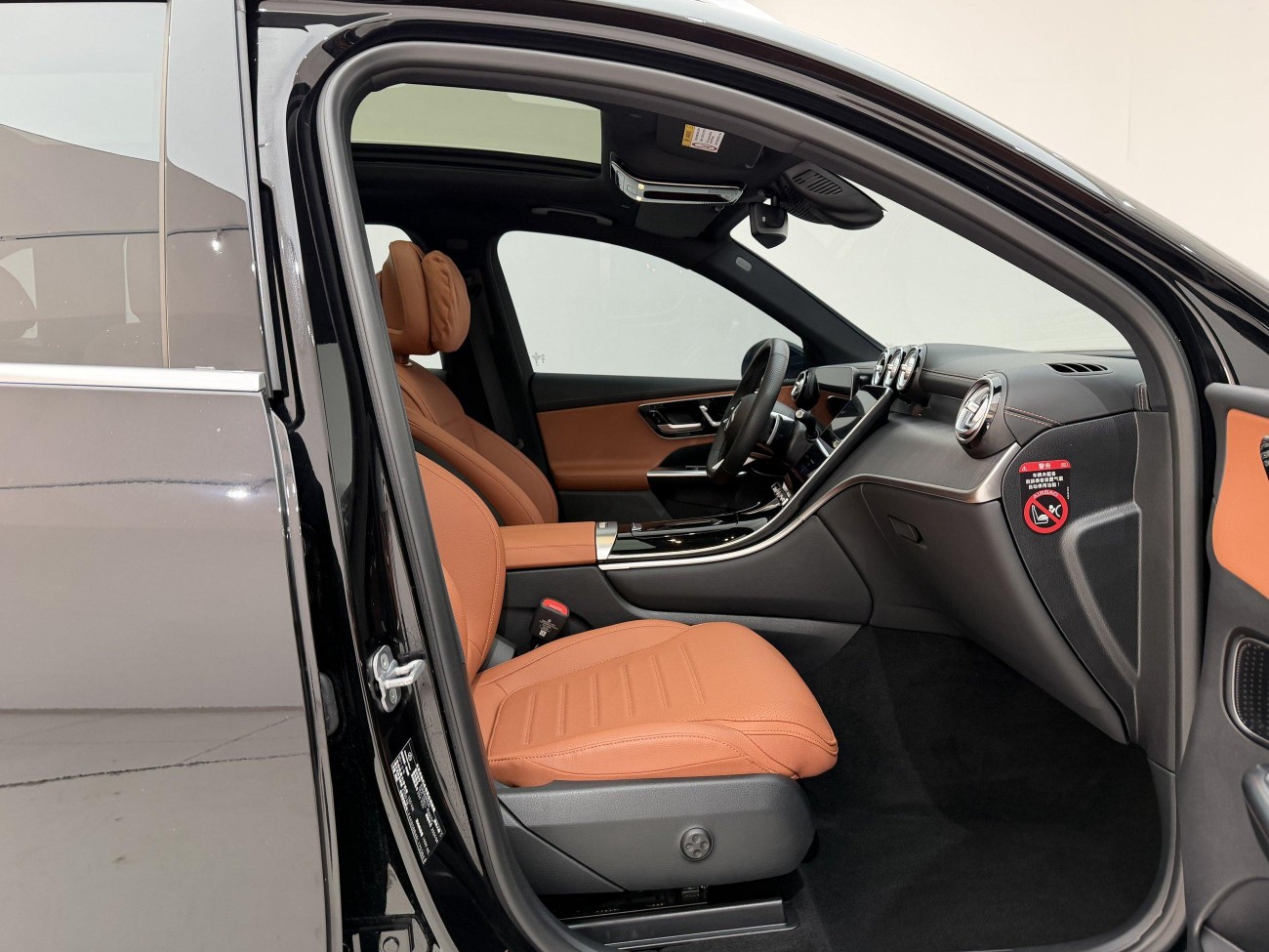 Mercedes-Benz GLC 260 L 2024