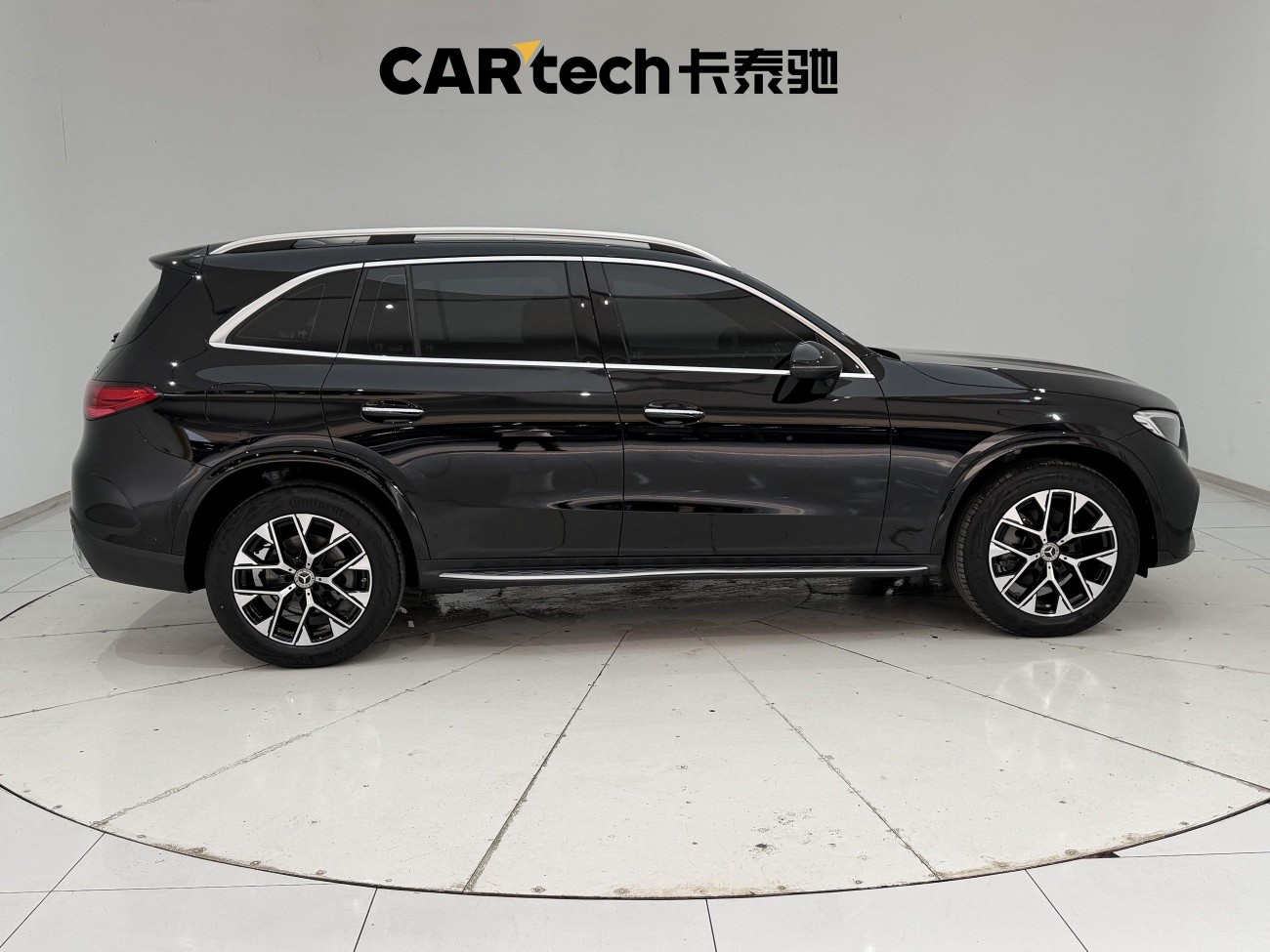 Mercedes-Benz GLC 260 L 2024