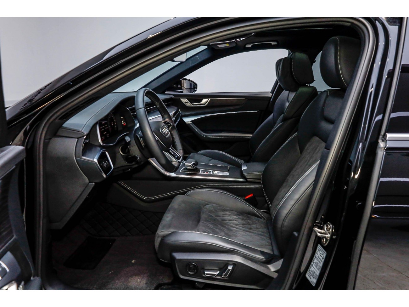 Audi A6L 55 TFSI 2025