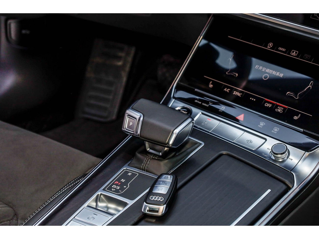 Audi A6L 55 TFSI 2025