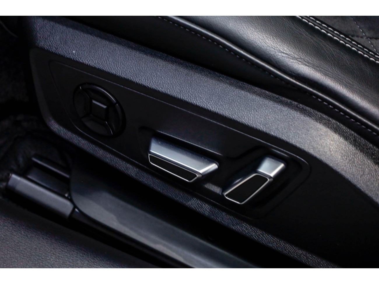 Audi A6L 55 TFSI 2025