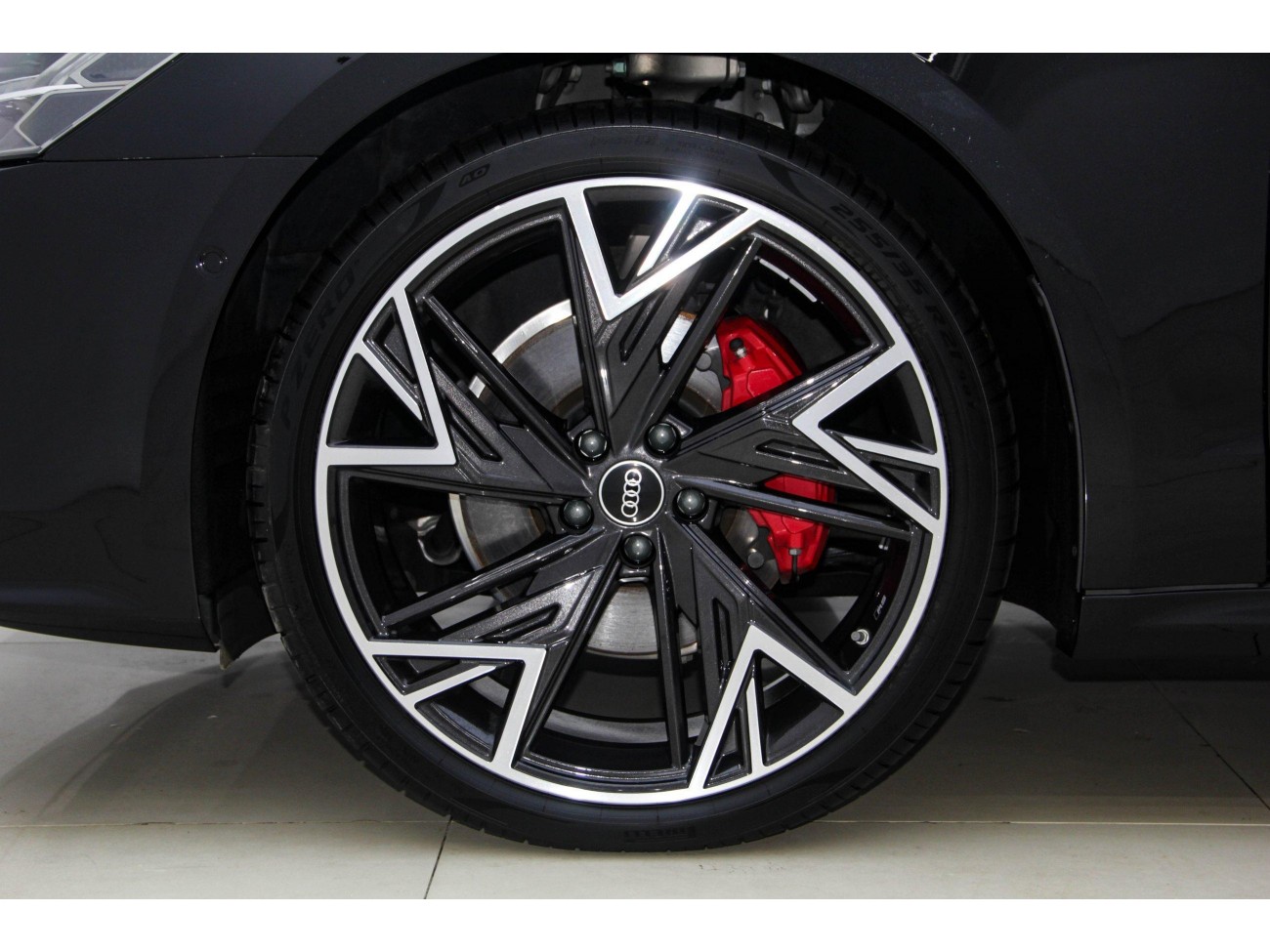 Audi A7L 45 TFSI 2025