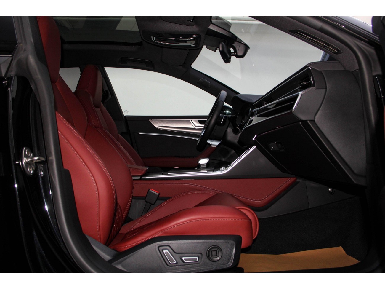 Audi A7L 45 TFSI 2025