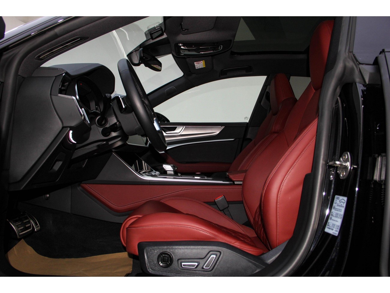 Audi A7L 45 TFSI 2025