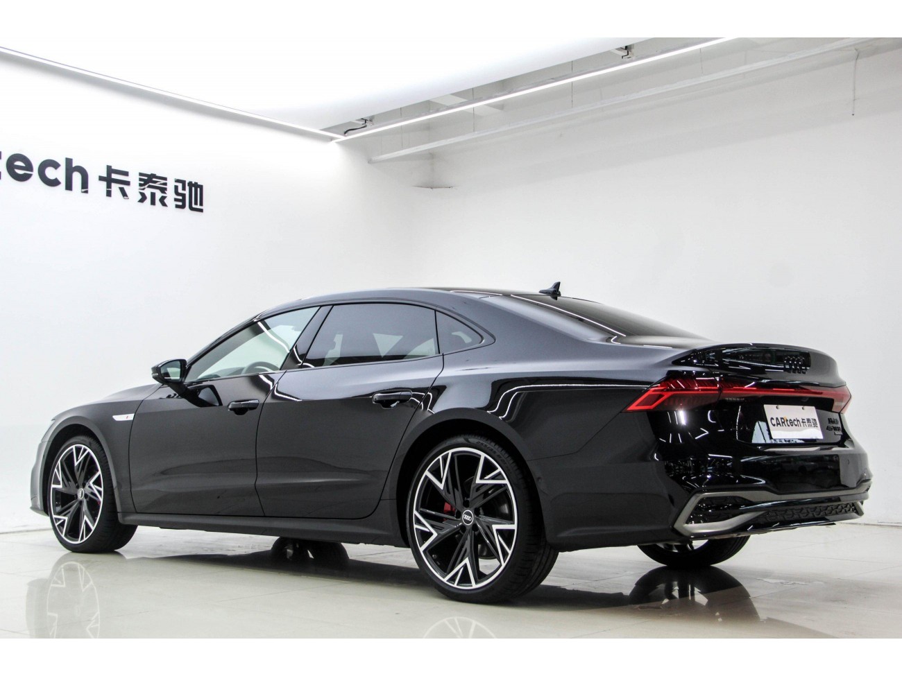 Audi A7L 45 TFSI 2025