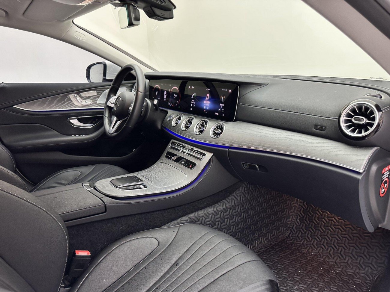 Mercedes-Benz CLS 300 2021