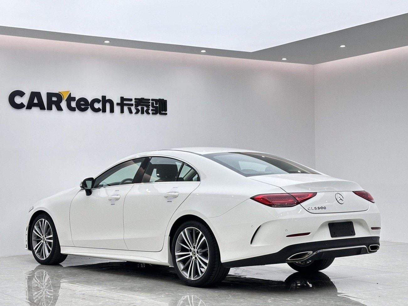 Mercedes-Benz CLS 300 2021