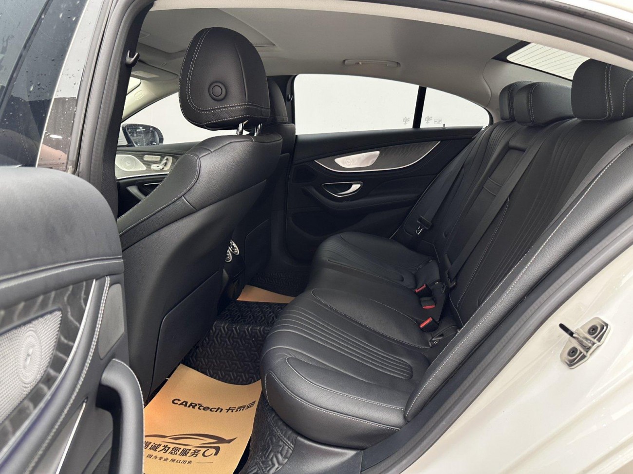 Mercedes-Benz CLS 300 2021