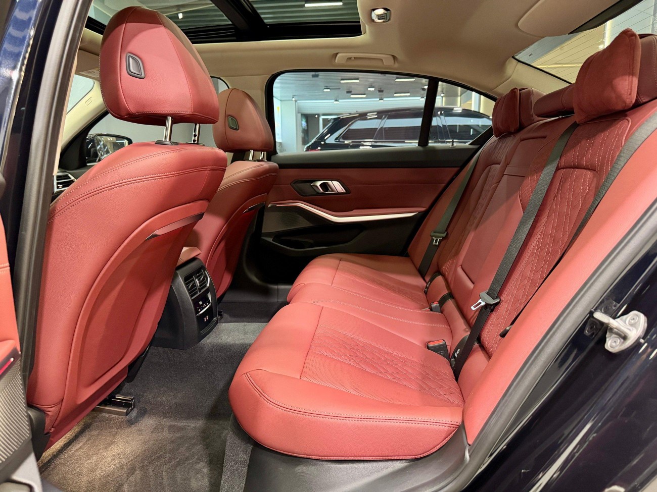 BMW 325Li 2025