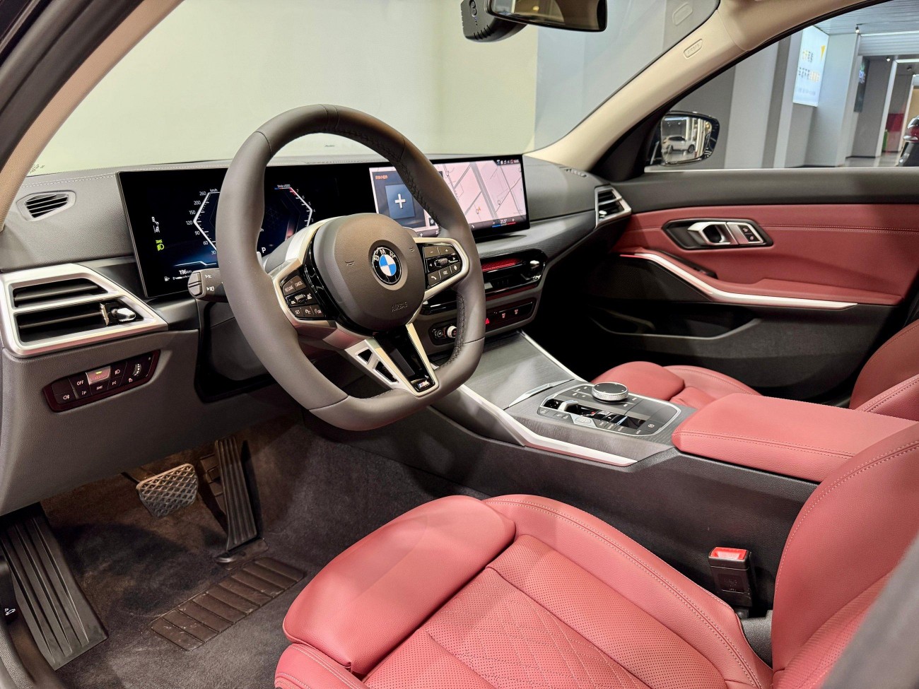 BMW 325Li 2025
