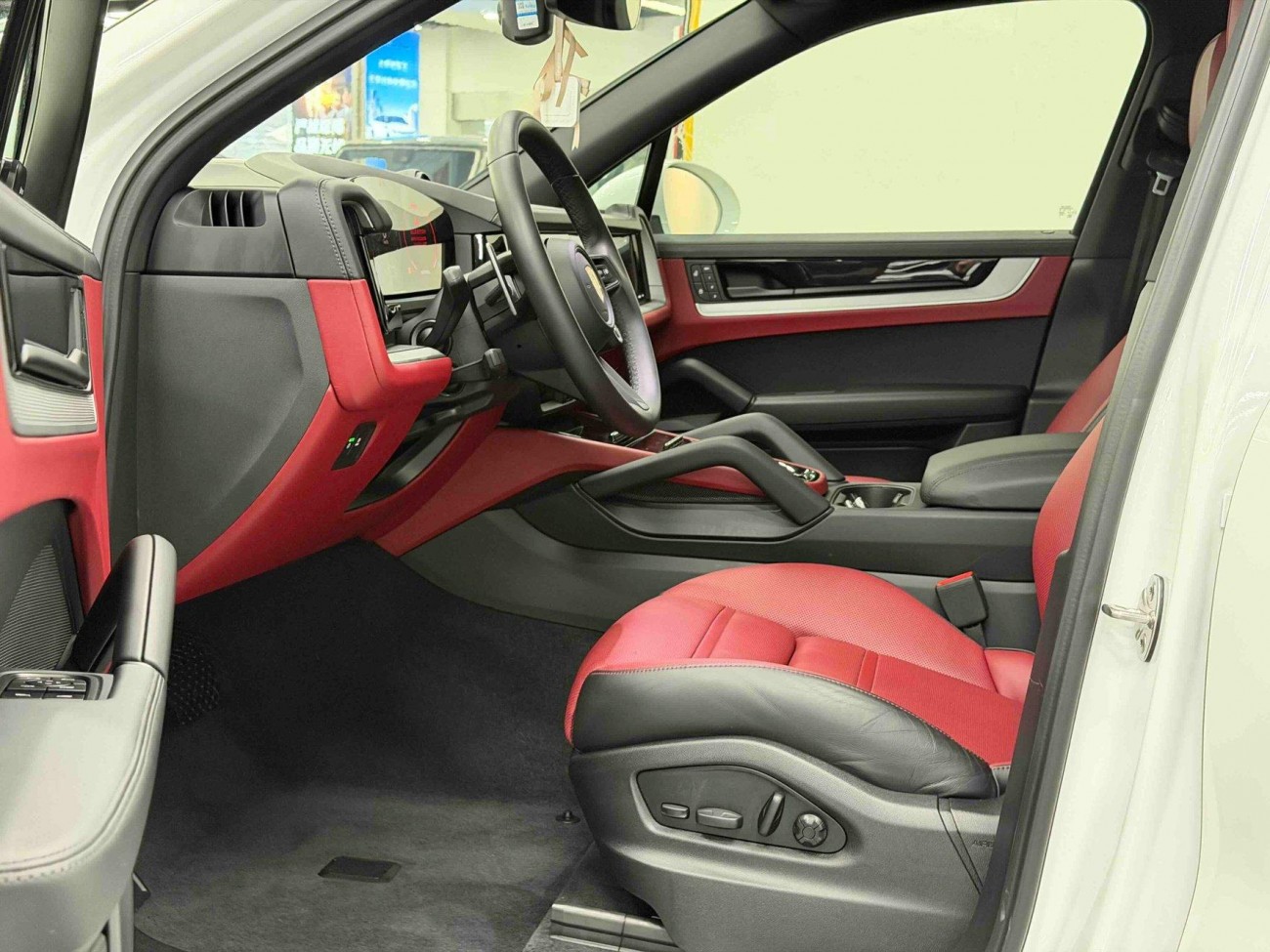 Porsche Cayenne 2024