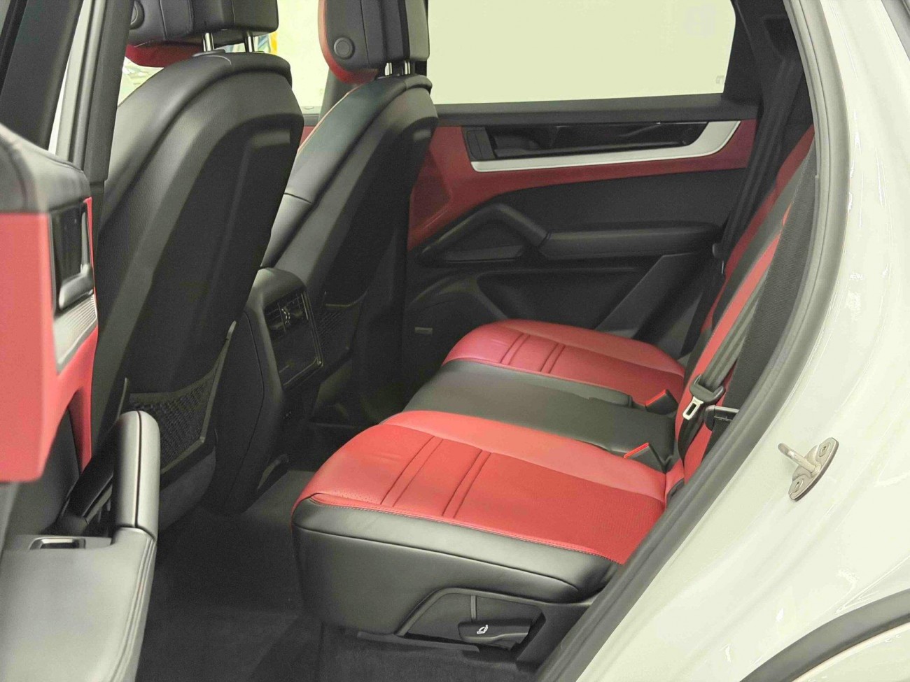 Porsche Cayenne 2024