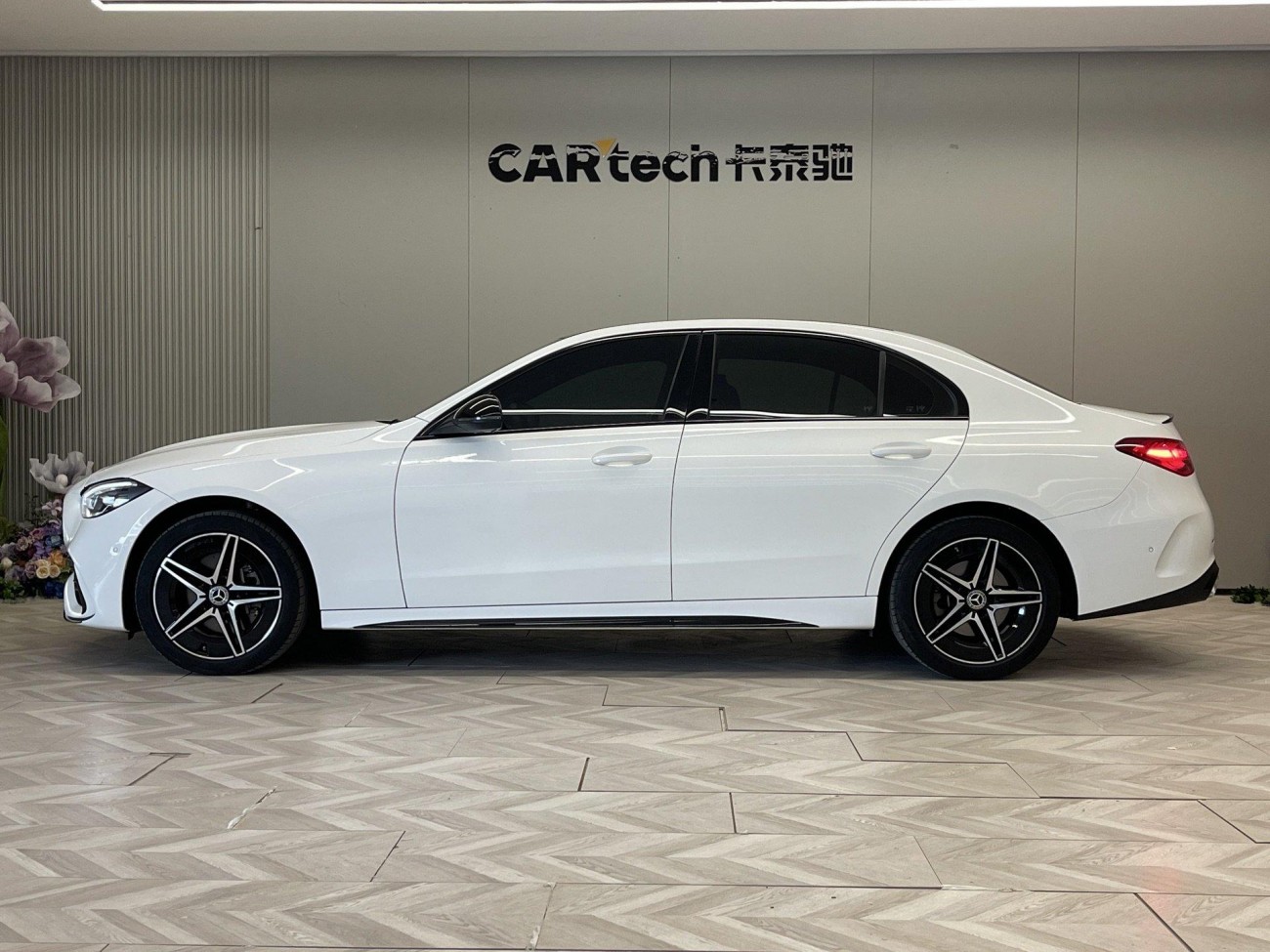 Mercedes-Benz C 260 L 2023