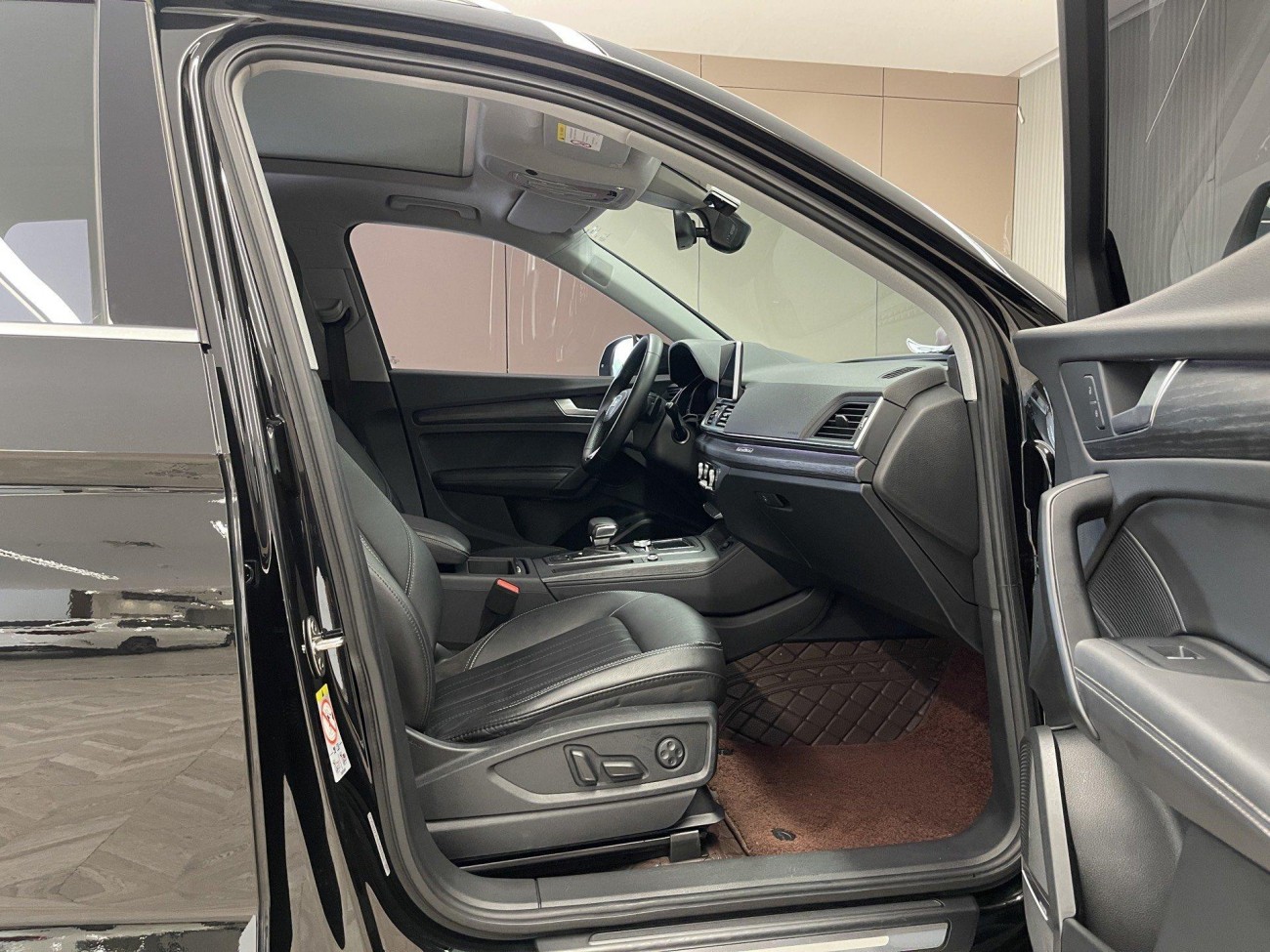 Audi Q5L 45 TFSI 2021