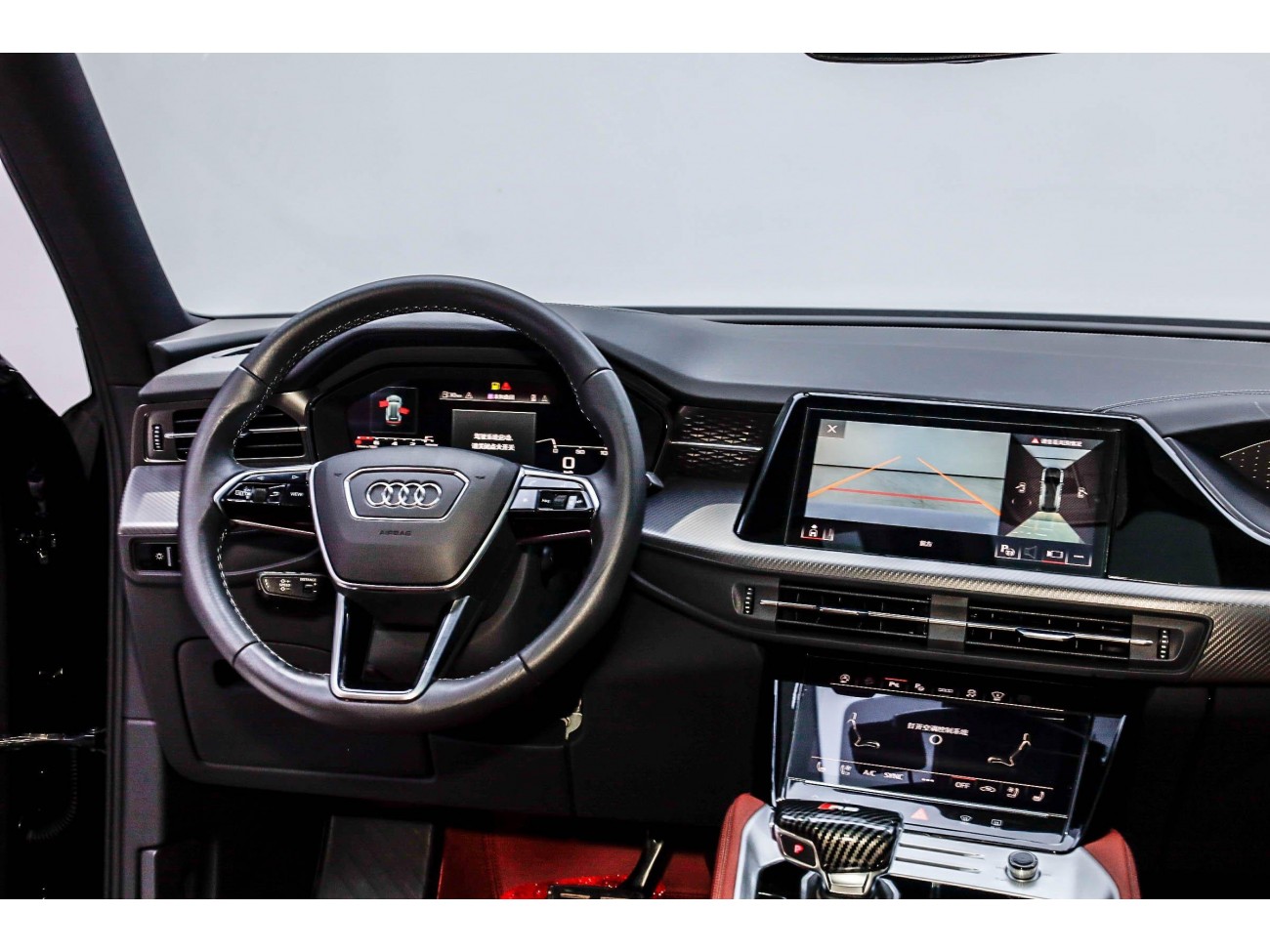 Audi Q6 45 TFSI 2023