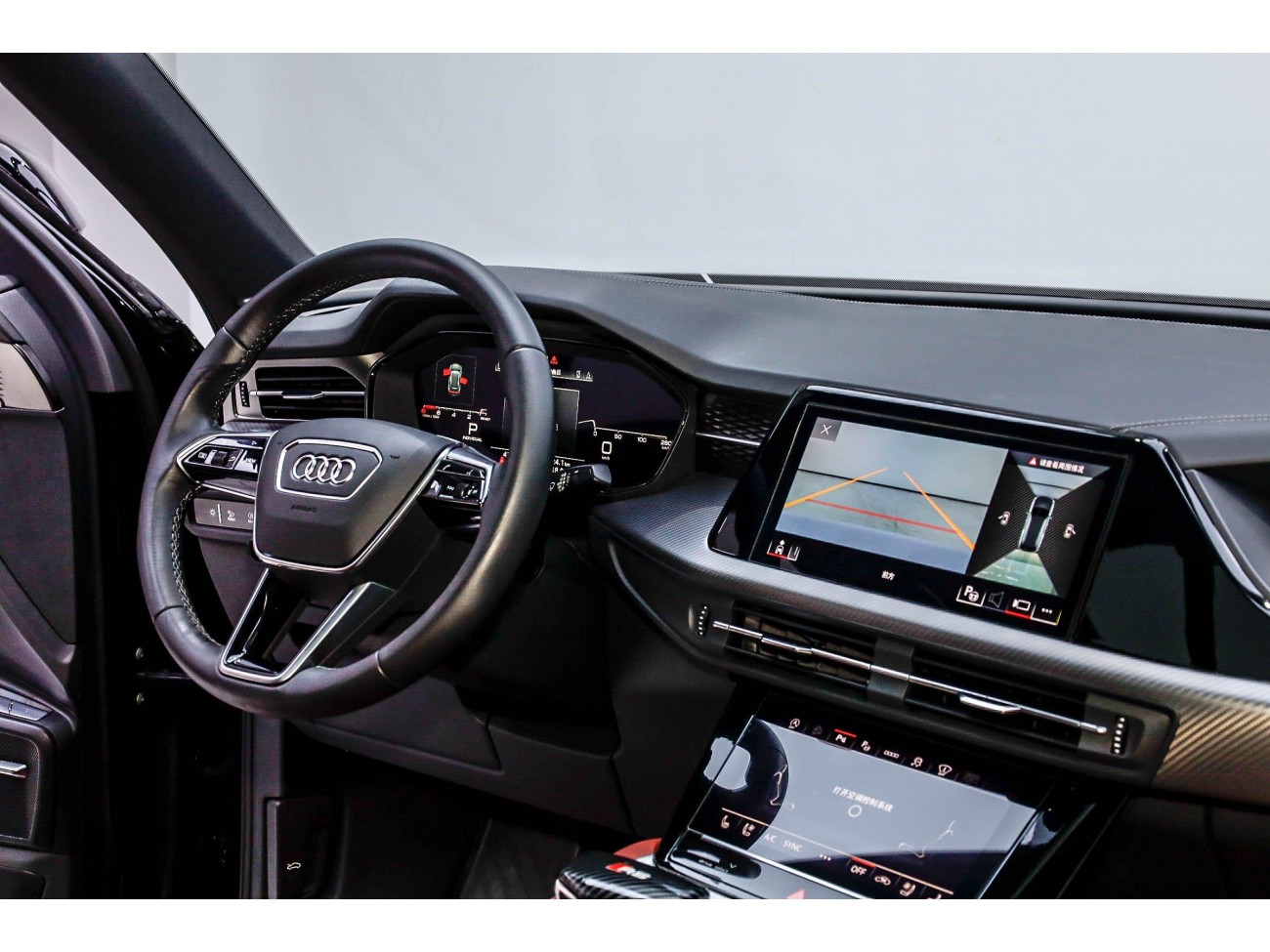 Audi Q6 45 TFSI 2023