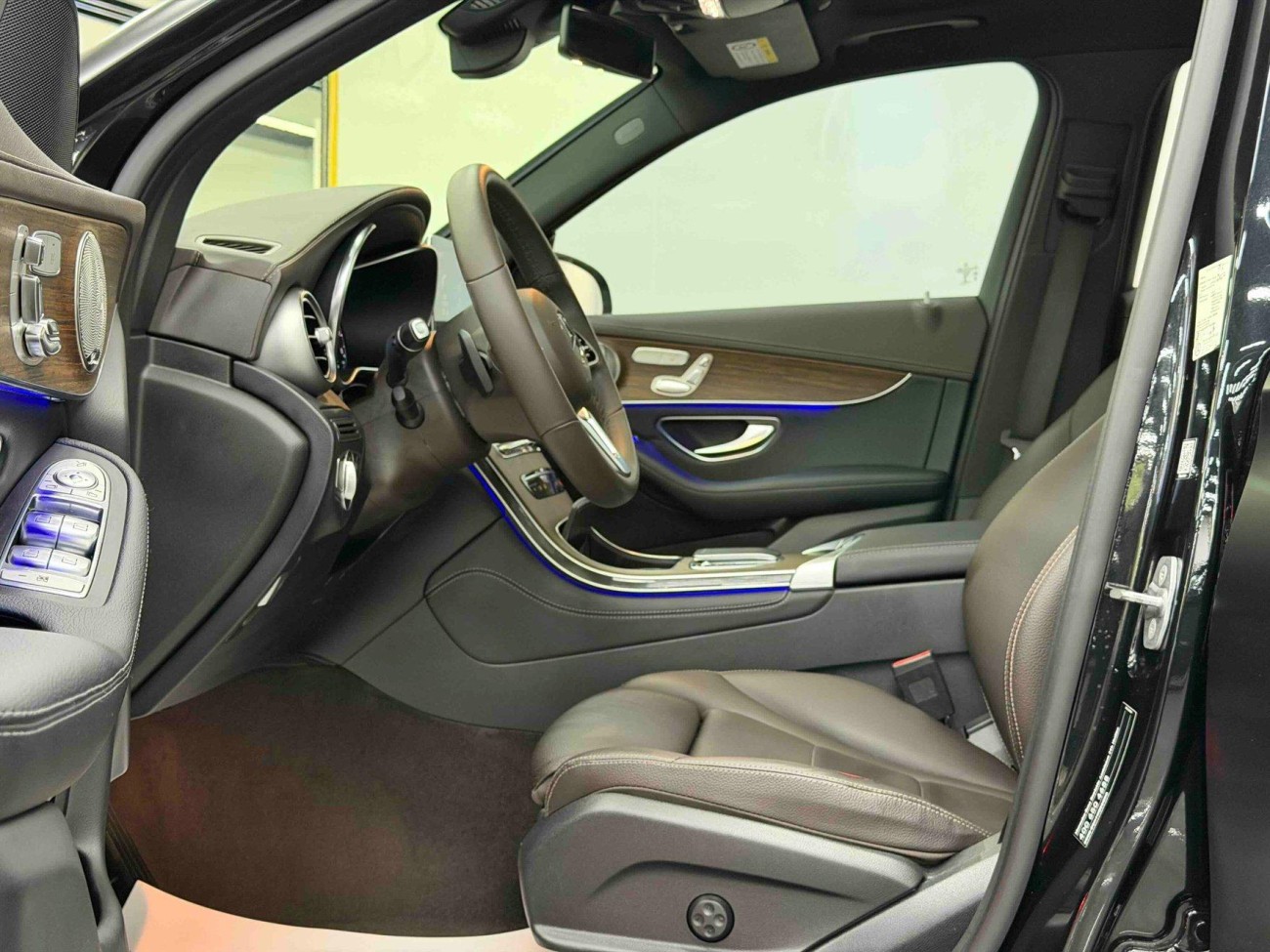 Mercedes-Benz GLC 300 L 2021