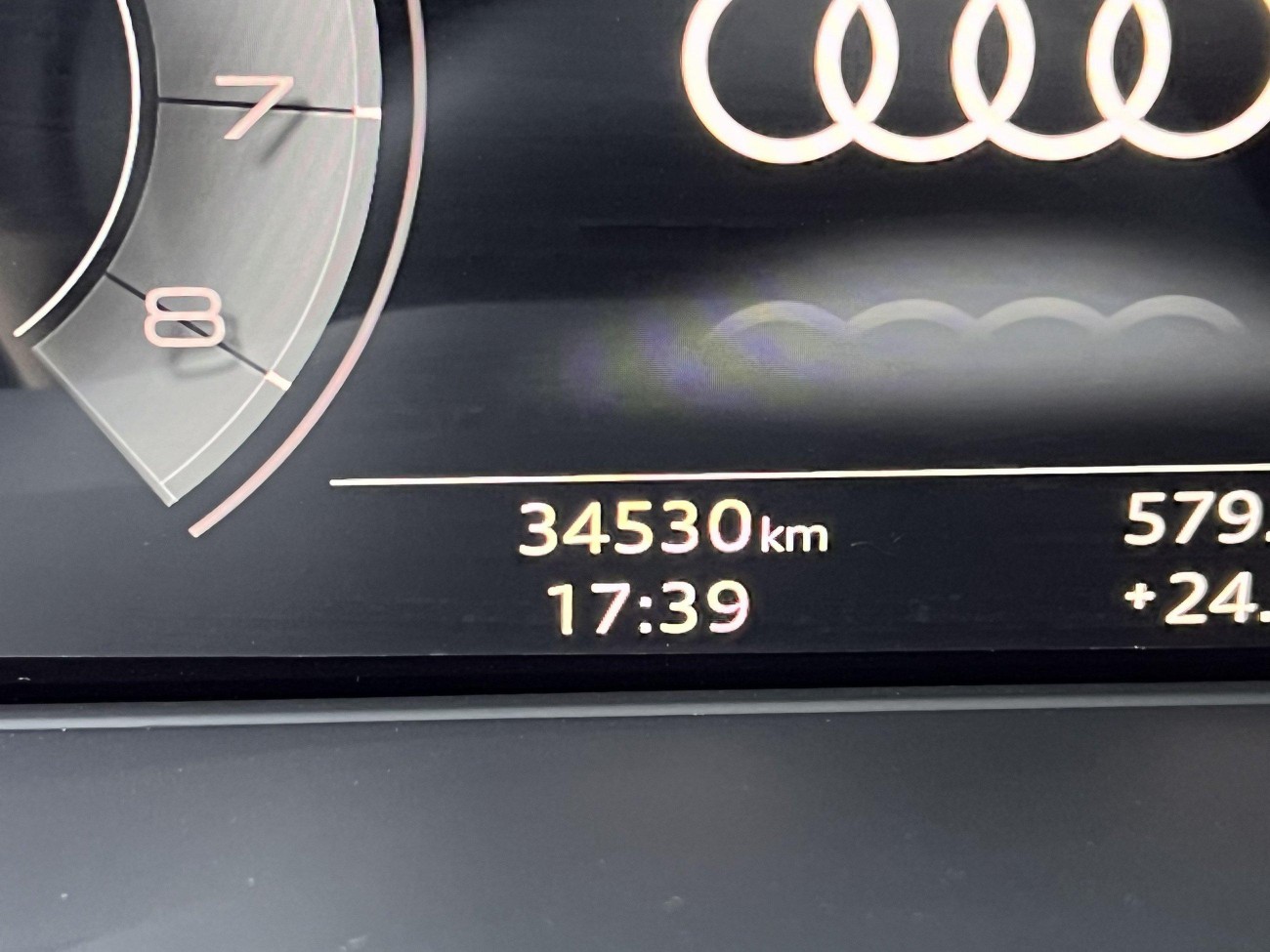 Audi Q5L 2023
