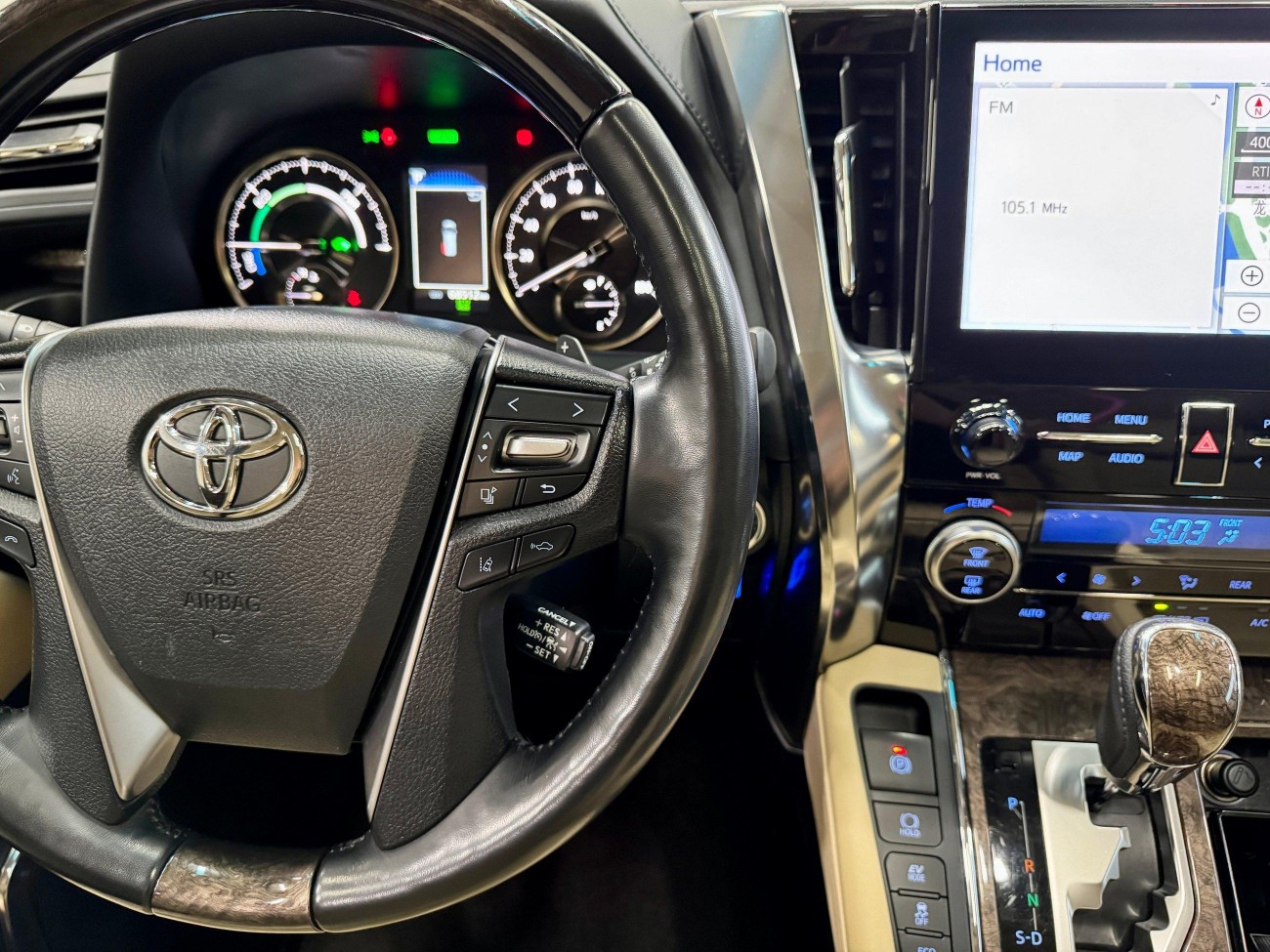 Toyota Alphard 2022