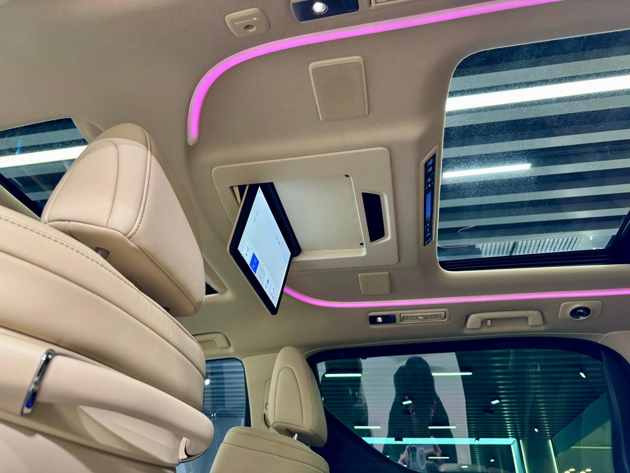 Toyota Alphard 2022