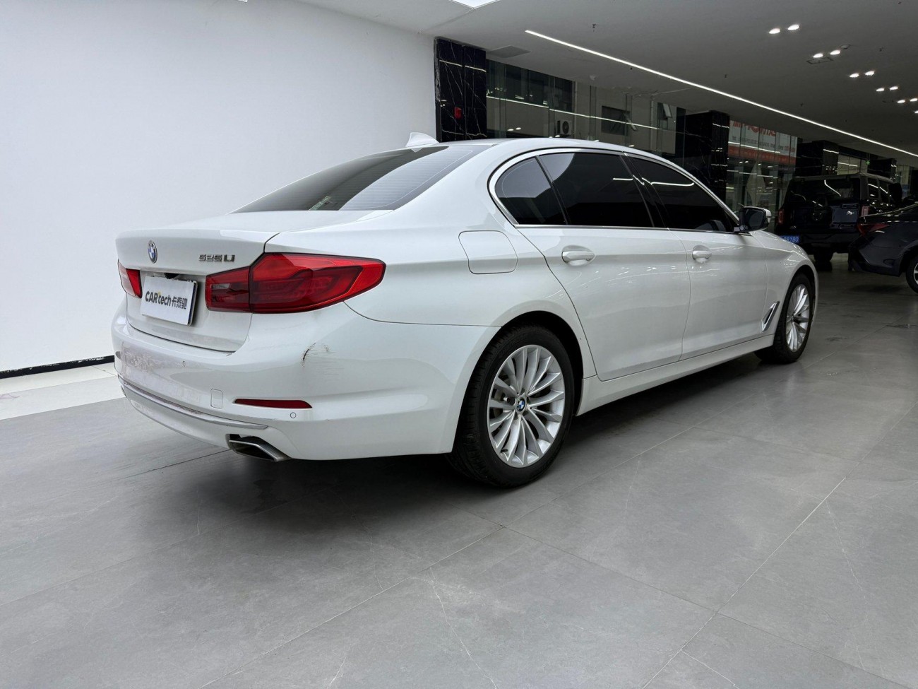BMW 525Li 2019