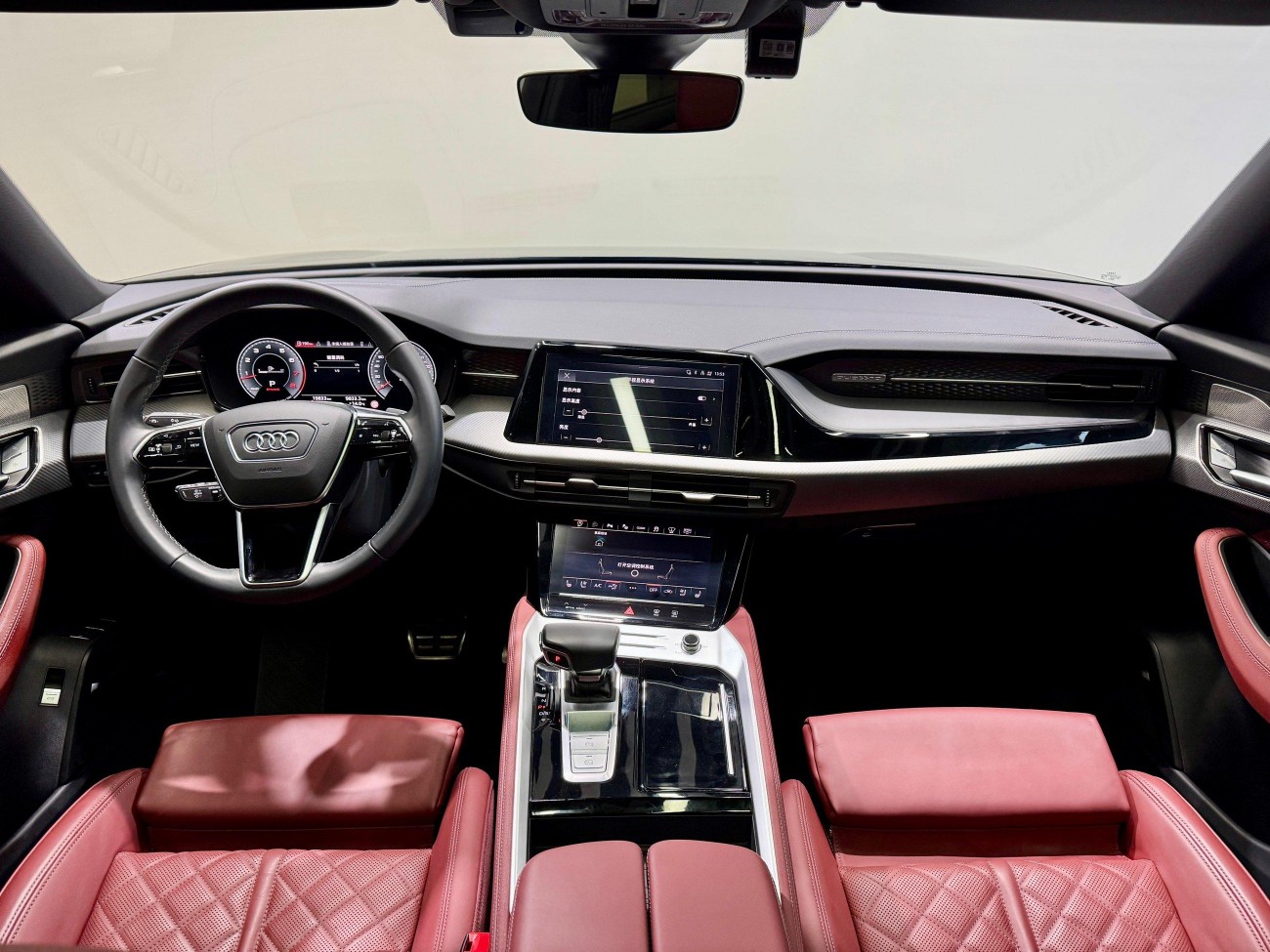 Audi Q6 45 TFSI 2023