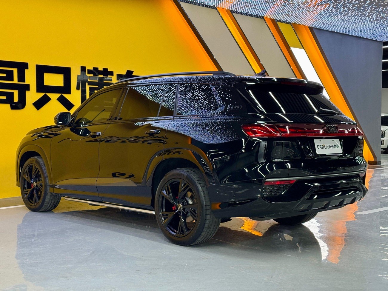 Audi Q6 45 TFSI 2023