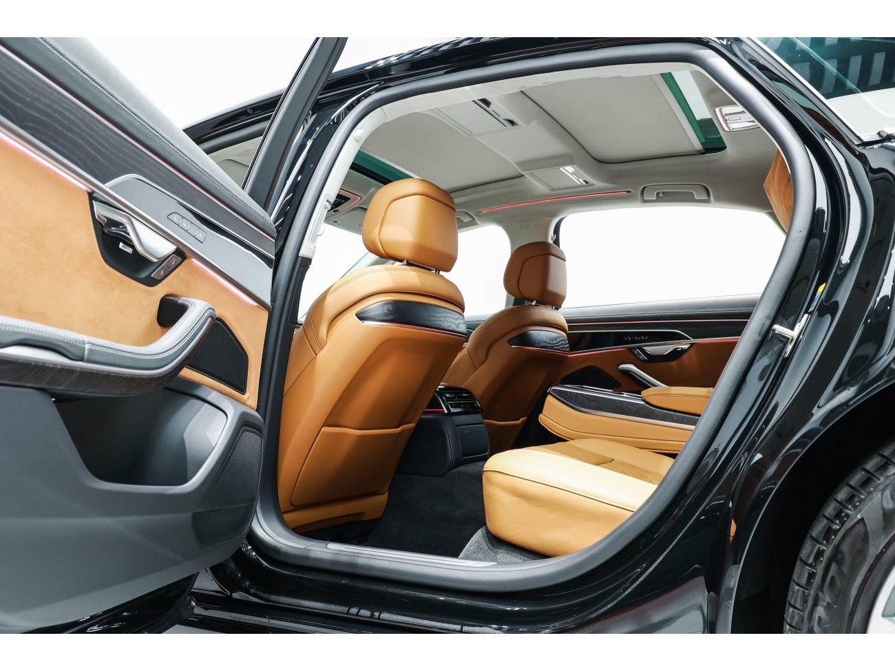 Audi A8L 50 TFSI 2024