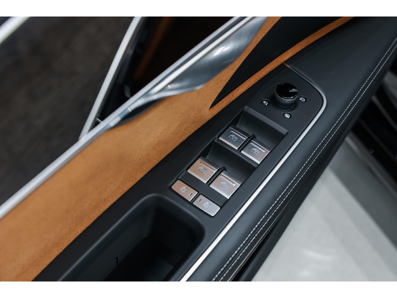 Audi A8L 50 TFSI 2024