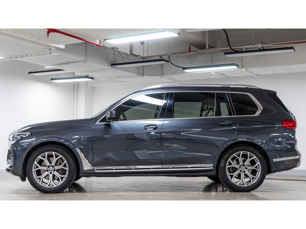 BMW X7 2021