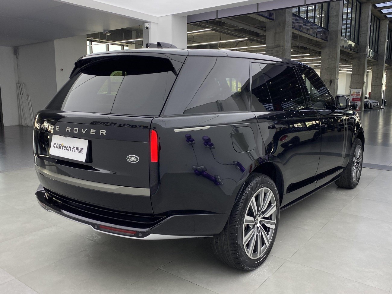 Land Rover Range Rover 2025