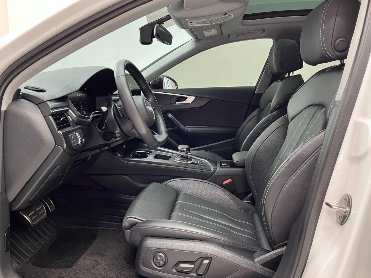 Audi A4L 40 TFSI 2023