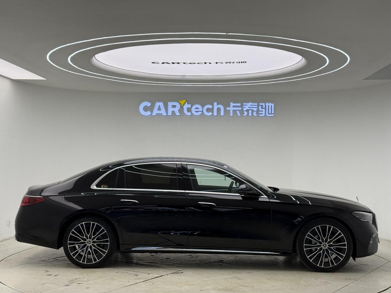 Mercedes-Benz E 300 L 2025