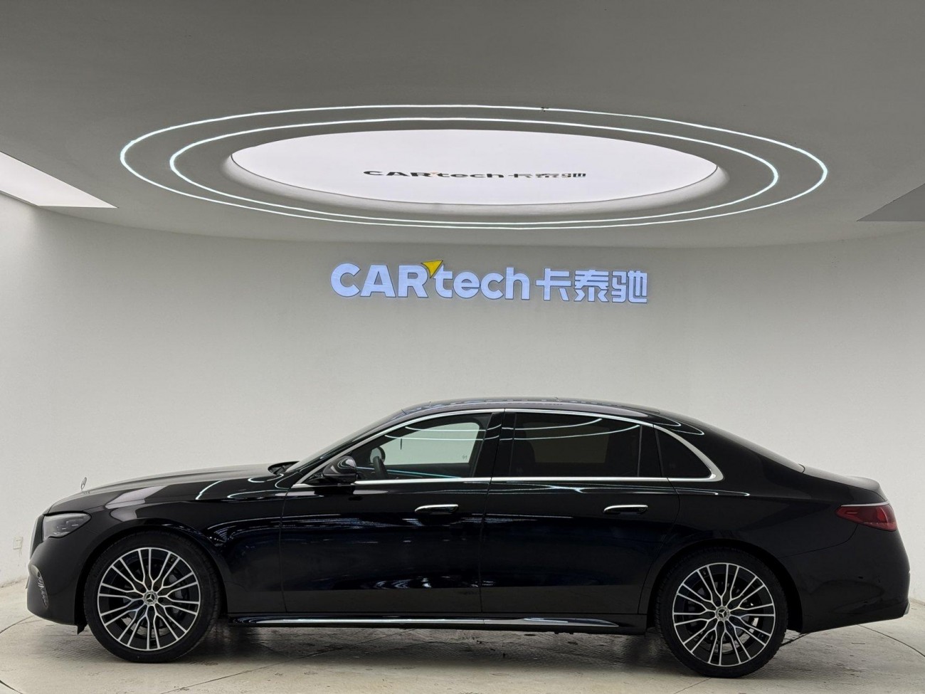 Mercedes-Benz E 300 L 2025