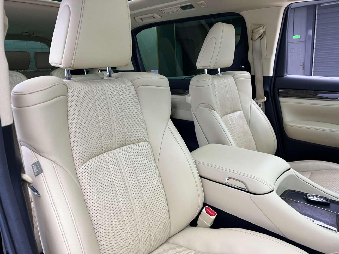 Toyota Vellfire 2020